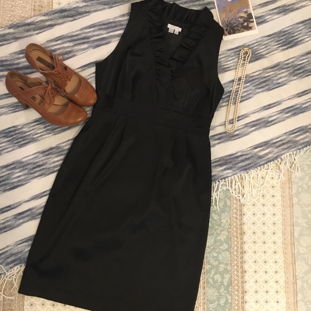 London Times Black V-Neck Dress